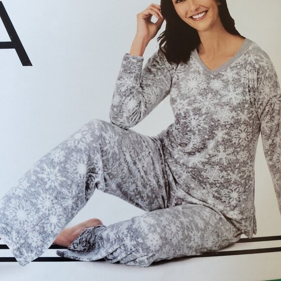NWT - Nautica Ladies' Fleece Pajama Set - Size XXL - Picture 5 of 6